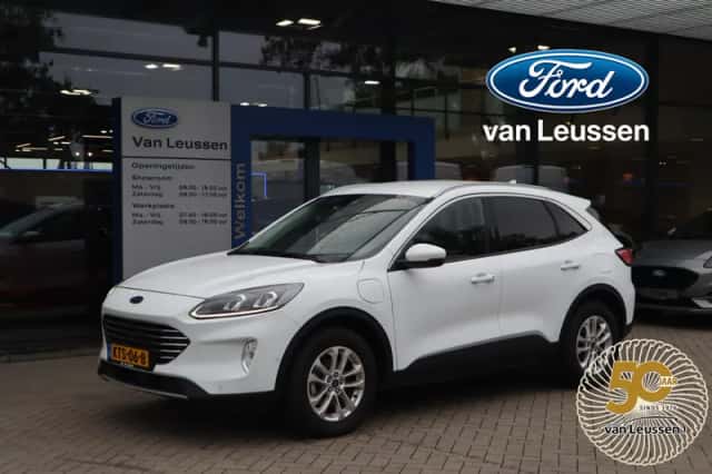 Ford Kuga (2022) thumbnail 6