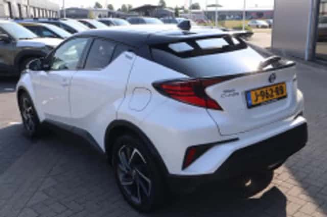 Toyota C hr (2020) thumbnail 3