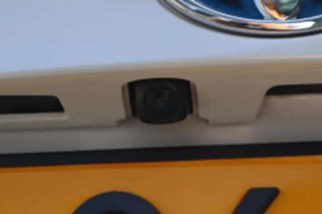 Toyota C hr (2020) thumbnail 5