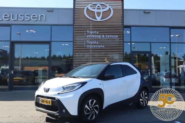 Toyota Aygo (2024) thumbnail 1