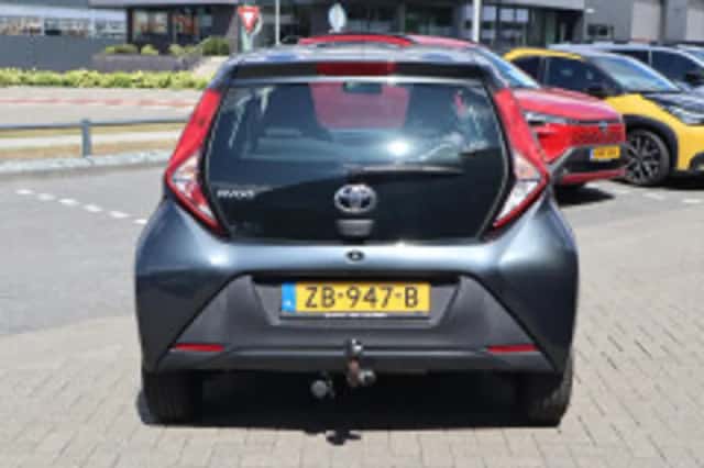 Toyota Aygo (2019) thumbnail 4