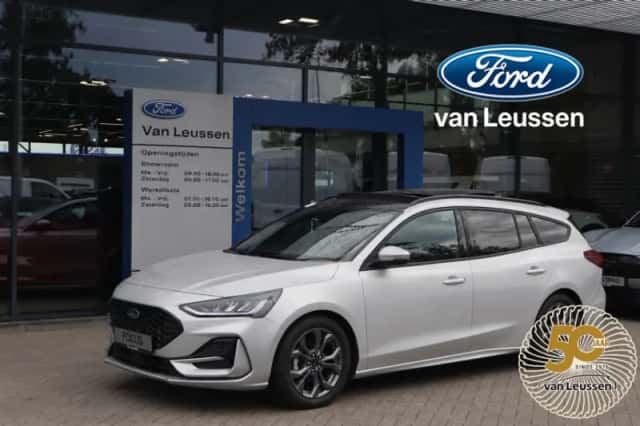 Ford Focus (2025) thumbnail 1