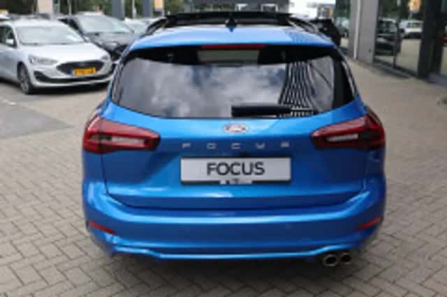 Ford Focus (2025) thumbnail 4