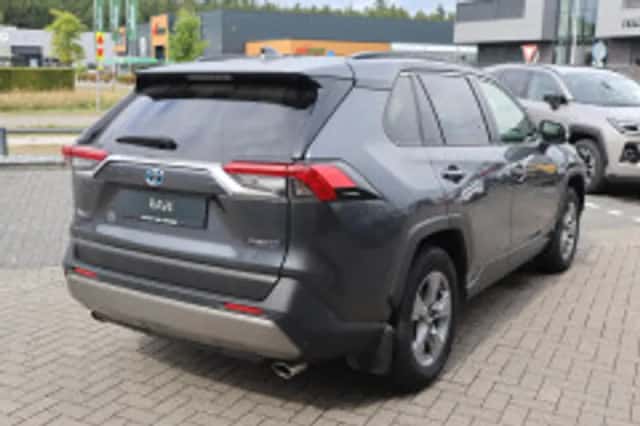 Toyota RAV4 (2024) thumbnail 6