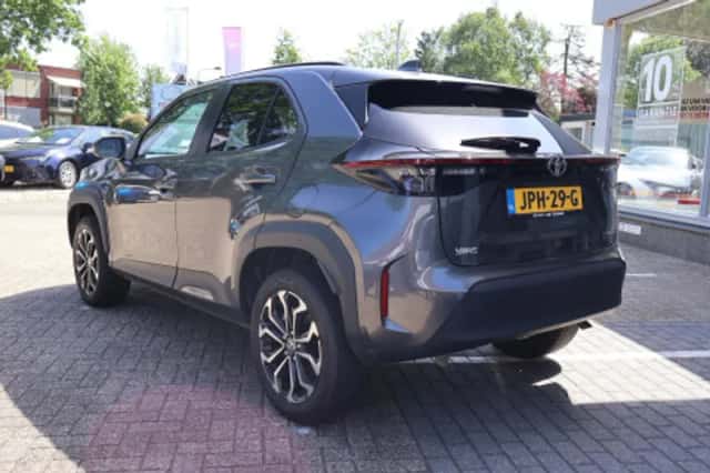 Toyota Yaris Cross (2025) thumbnail 2
