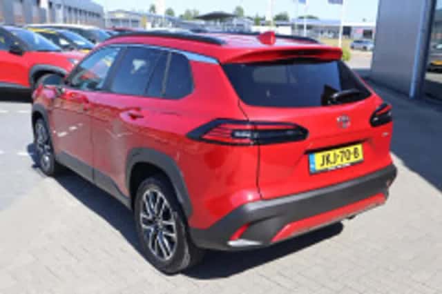 Toyota Corolla Cross (2025) thumbnail 3
