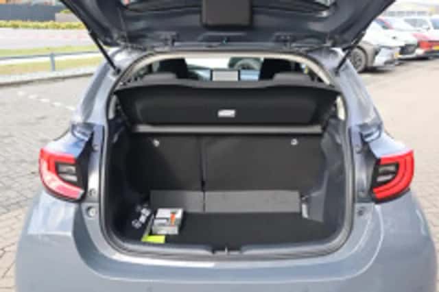 Toyota Yaris (2026) thumbnail 5