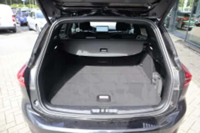 Ford Focus (2025) thumbnail 5