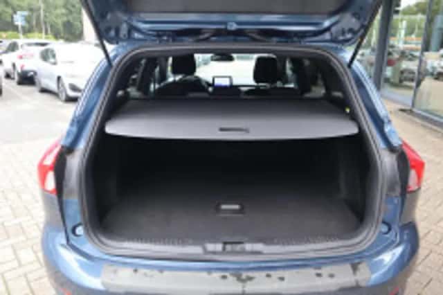 Ford Focus (2021) thumbnail 5