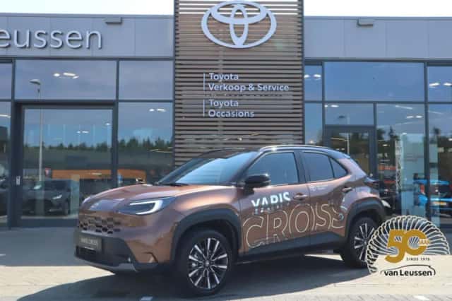 Toyota Yaris Cross (2026) thumbnail 1
