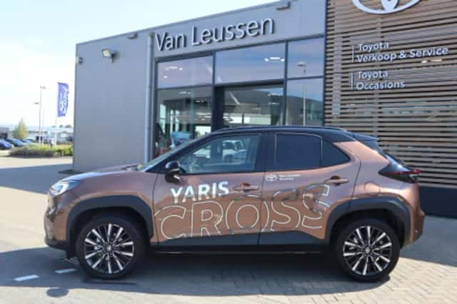 Toyota Yaris Cross (2026) thumbnail 2
