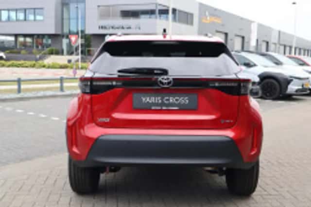 Toyota Yaris Cross (2026) thumbnail 4