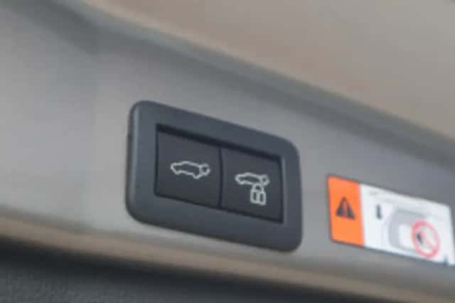 Toyota RAV4 (2026) thumbnail 6