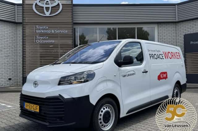 Toyota Proace (2025) thumbnail 1