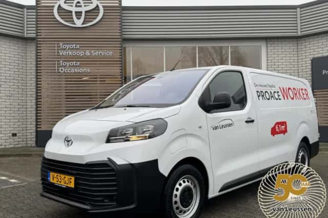 Toyota Proace (2025) thumbnail 1