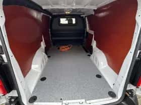 Toyota Proace (2025) thumbnail 16