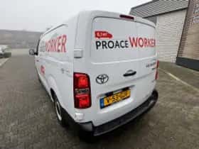Toyota Proace (2025) thumbnail 3