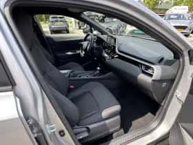 Toyota C hr (2022) thumbnail 25