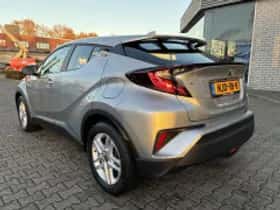 Toyota C hr (2022) thumbnail 5