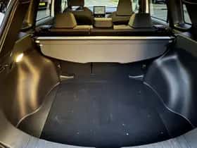 Toyota Corolla (2024) thumbnail 17