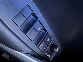 Toyota Corolla (2024) thumbnail 20