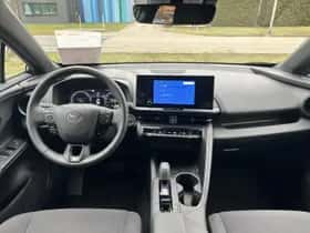 Toyota C hr (2024) thumbnail 28