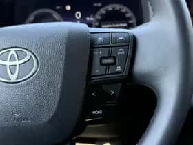 Toyota C hr (2024) thumbnail 32