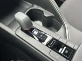Toyota C hr (2024) thumbnail 73
