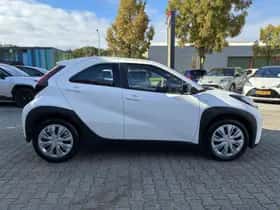 Toyota Aygo X (2025) thumbnail 16