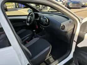 Toyota Aygo X (2025) thumbnail 19