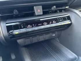 Toyota C hr (2025) thumbnail 26