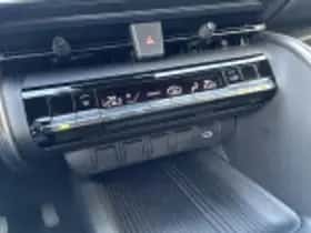 Toyota C hr (2025) thumbnail 55