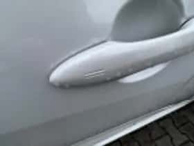 Toyota Yaris (2023) thumbnail 47