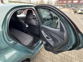 Toyota Yaris (2026) thumbnail 23