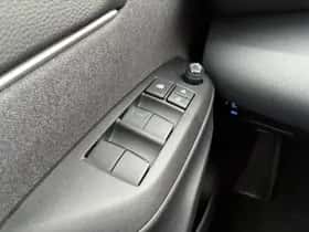 Toyota Yaris Cross (2023) thumbnail 25
