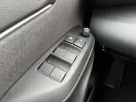 Toyota Yaris Cross (2023) thumbnail 53