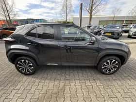 Toyota Yaris Cross (2024) thumbnail 12