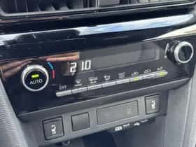 Toyota Yaris Cross (2024) thumbnail 33