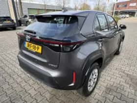 Toyota Yaris Cross (2023) thumbnail 3