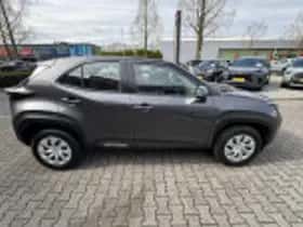 Toyota Yaris Cross (2023) thumbnail 42