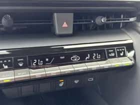 Toyota C hr (2024) thumbnail 31