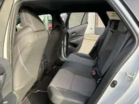 Toyota Corolla (2025) thumbnail 10