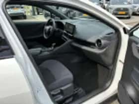 Toyota C hr (2025) thumbnail 46