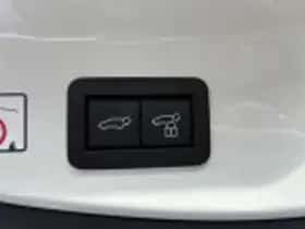 Toyota C hr (2025) thumbnail 48