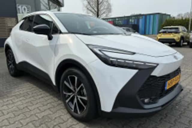 Toyota C hr (2025) thumbnail 6