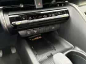 Toyota C hr (2025) thumbnail 55