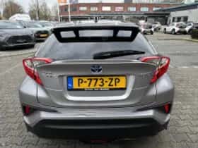 Toyota C hr (2017) thumbnail 4
