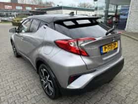 Toyota C hr (2017) thumbnail 5