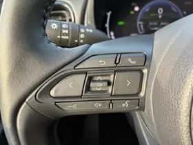 Toyota Yaris (2025) thumbnail 23