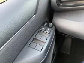 Toyota Yaris (2025) thumbnail 25
